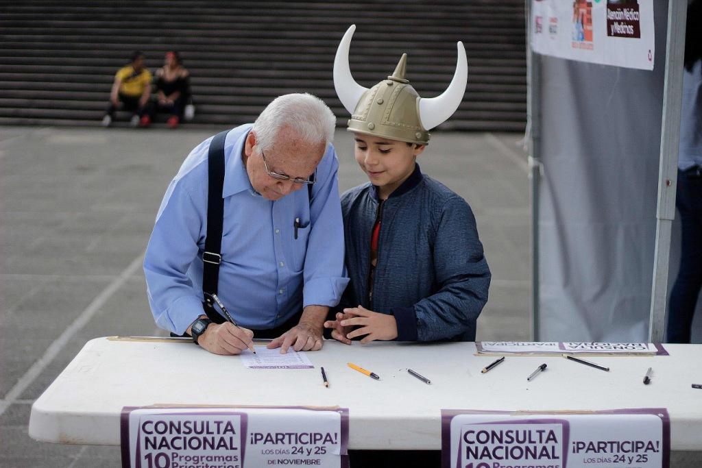 Arrancó la segunda jornada de la segunda consulta ciudadana nacional sobre los diez programas prioritarios del próximo gobierno (Cuartoscuro)