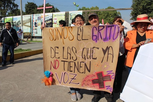 Familias, amigos y víctimas de la violencia. (Lauro Galicia)