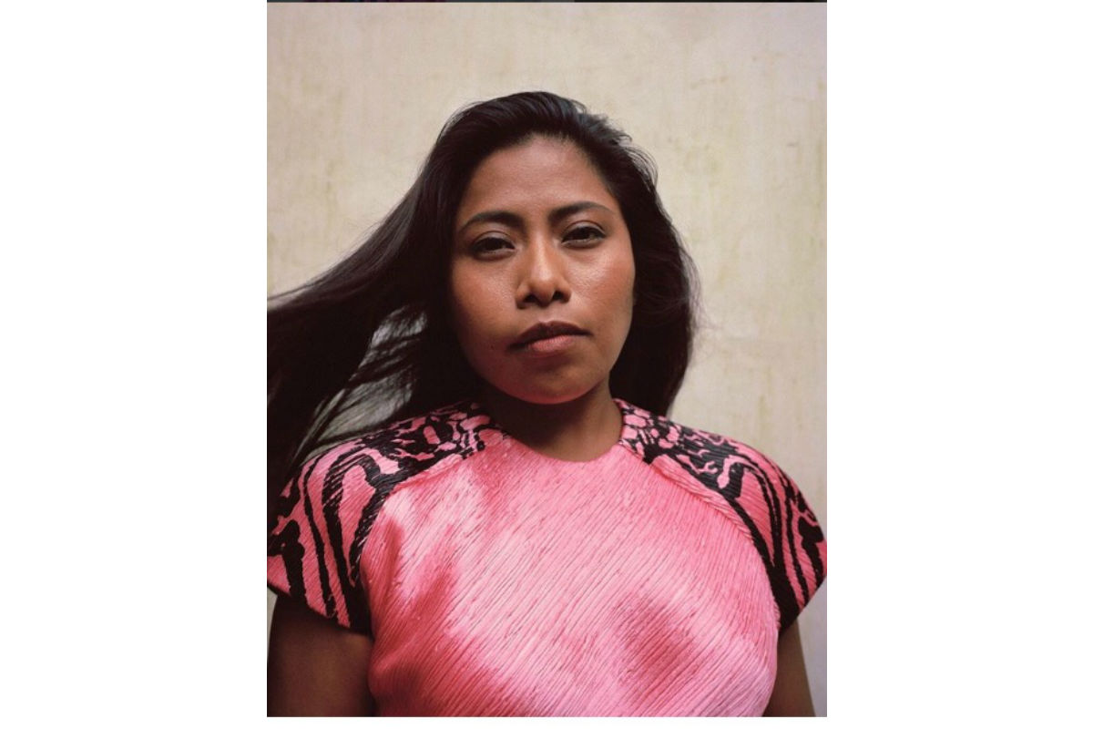 Yalitza Aparicio posó para Vogue US. (Instagram @voguemagazine)