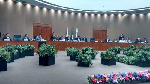 Pleno del Consejo General. (Claudia Hidalgo)