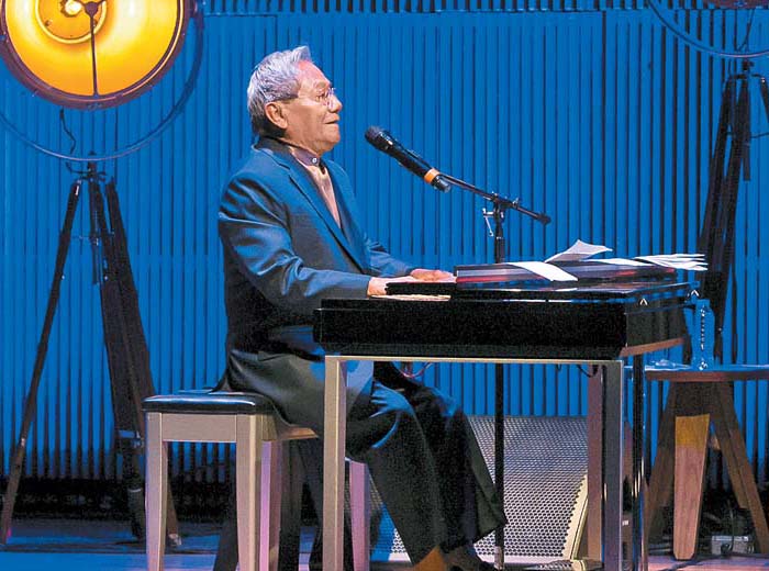 “El cantautor está viviendo su mejor época”.   Édgar Negrete
