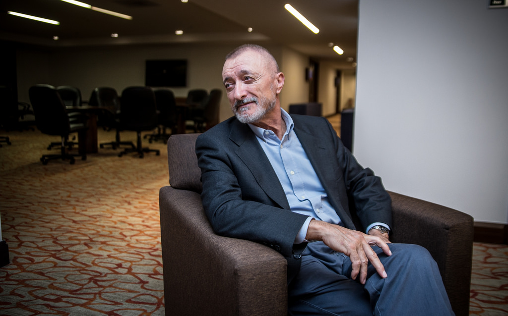 El narrador y académico español, Arturo Pérez-Reverte. (Foto: Paula Vázquez)