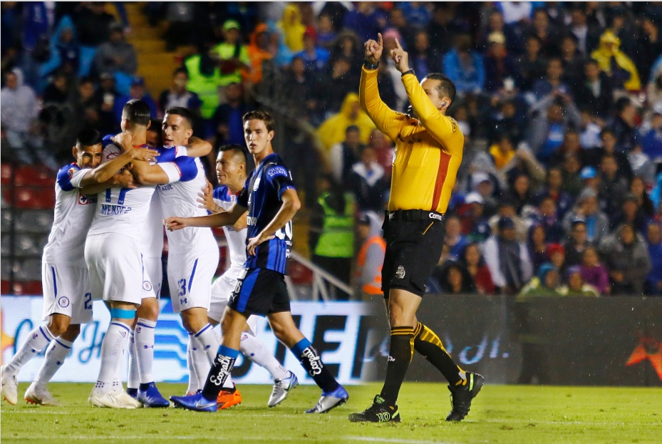 El gol de Pablo Aguilar, el primero validado con VAR en Liguilla (Imago7)