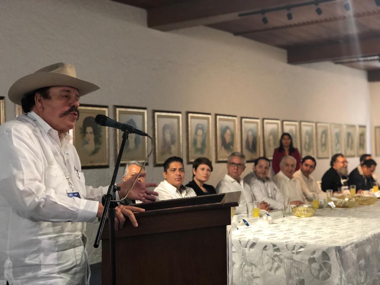 Senador de Coahuila por Morena, Armando Guadiana Tijerina. (Especial)