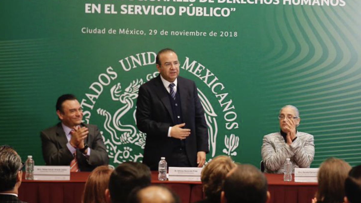 Alfonso Navarrete Prida dijo que el próximo gobierno deberá llegar a la verdad en el caso Ayotzinapa/Especial.