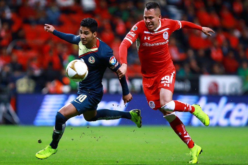 Cecilio Domínguez en el duelo ante Toluca (Imago7)