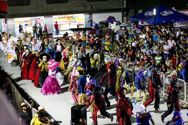 Danzantes durante las fiestas de Xantolo en Pánuco, Veracruz (Aristeo Abundis)