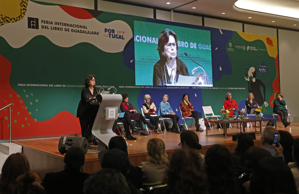 Después de homenajear la poetisa, las galardonadas recordaron cómo fue el momento en el que se les anunció que recibirían el premio Sor Juana Inés de 