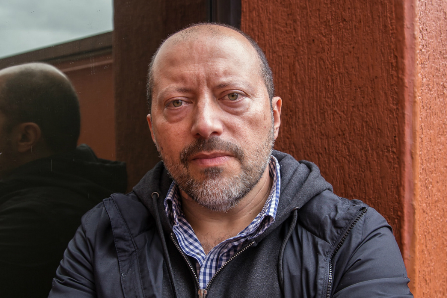 Martín Solares es escritor, editor y ensayista. (Foto: Paula Vázquez)