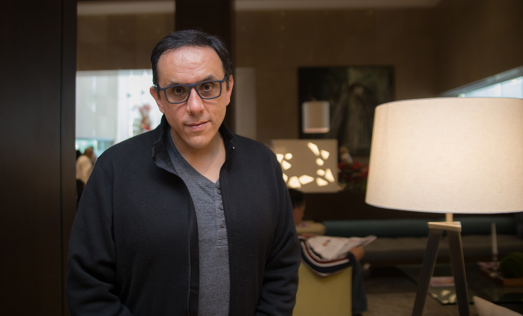 Alberto Chimal es autor de 'Manos de lumbre'. (Foto: Paula Vázquez)
