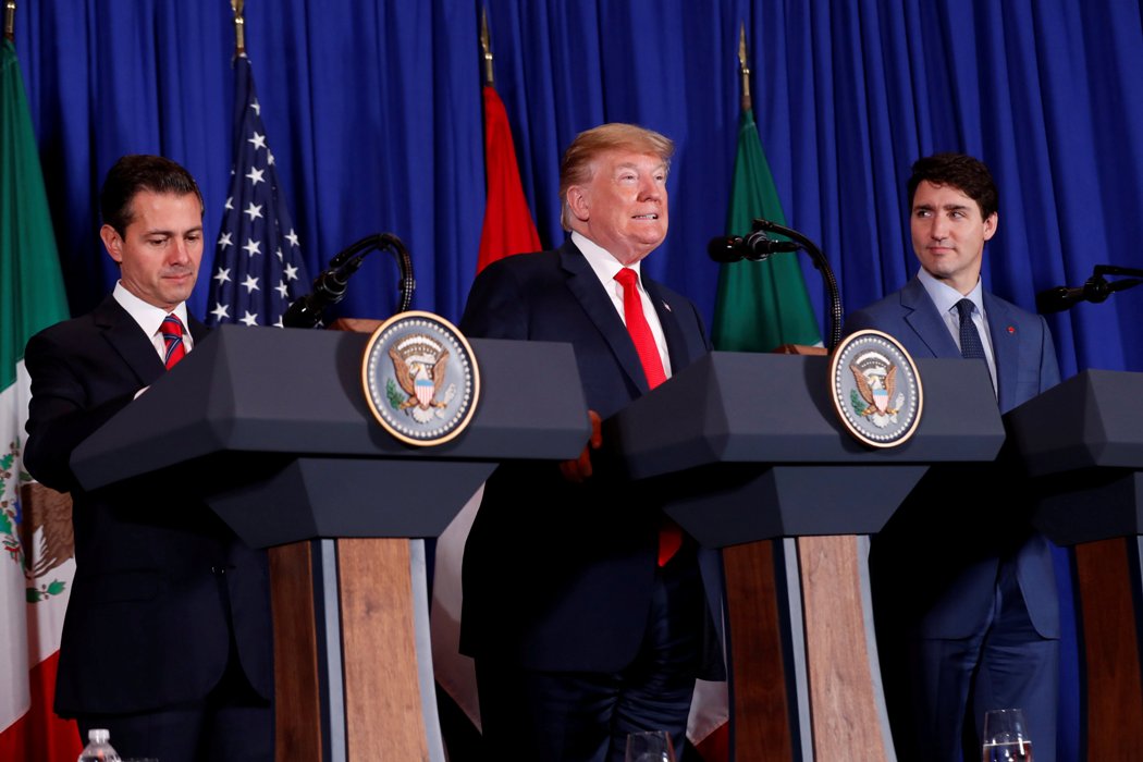 Donald Trump dijo que Peña Nieto "logró un hito" al firmar el T-MEC. (Reuters)