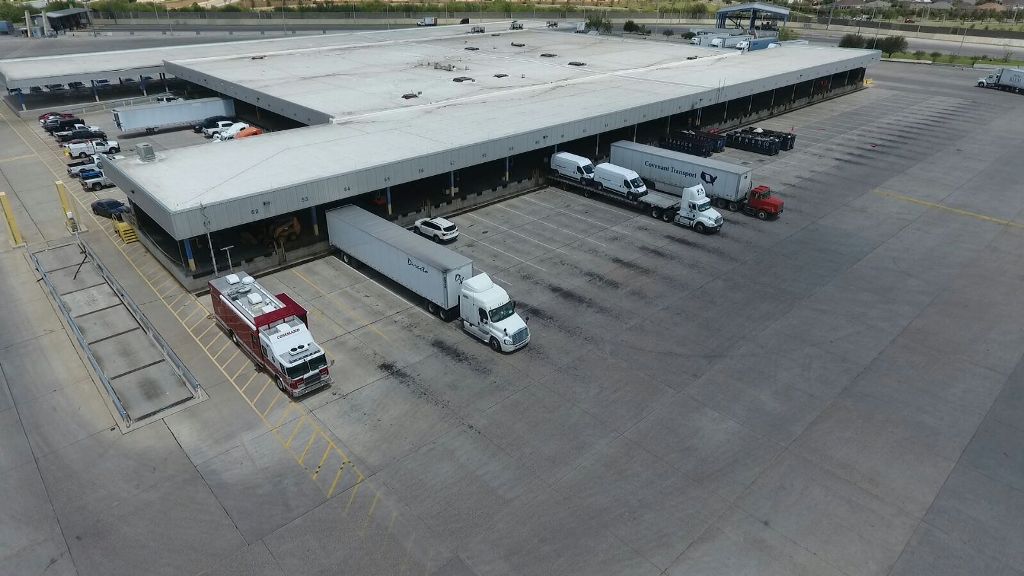 Puente internacional de Nuevo Laredo.