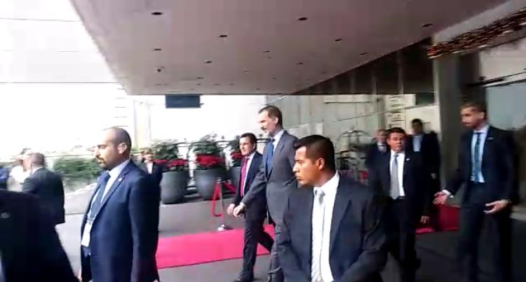 El Rey de España sale del hotel donde se hospeda en Polanco/Silvia Arellano.