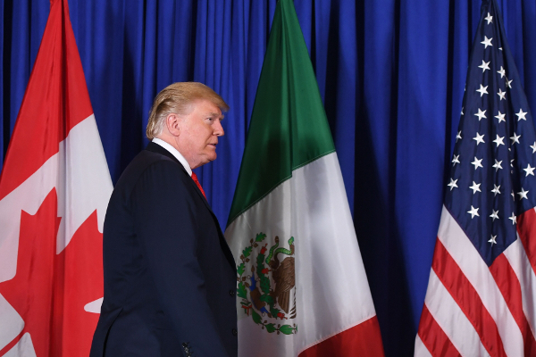 Trump destacó que el T-MEC traerá más empleos en el sector automotriz en EU. |AFP