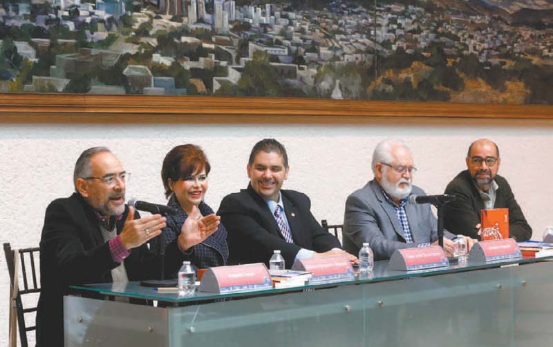 Villarreal es directora de la Capilla Alfonsina. Gustavo Mendoza Lemus