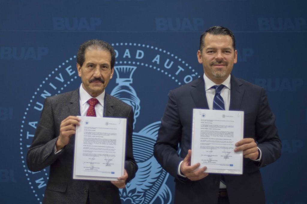 Firma de convenio de colaboración entre la UAP y el Tribunal Superior de Justicia del Estado de Puebla (Especial)
