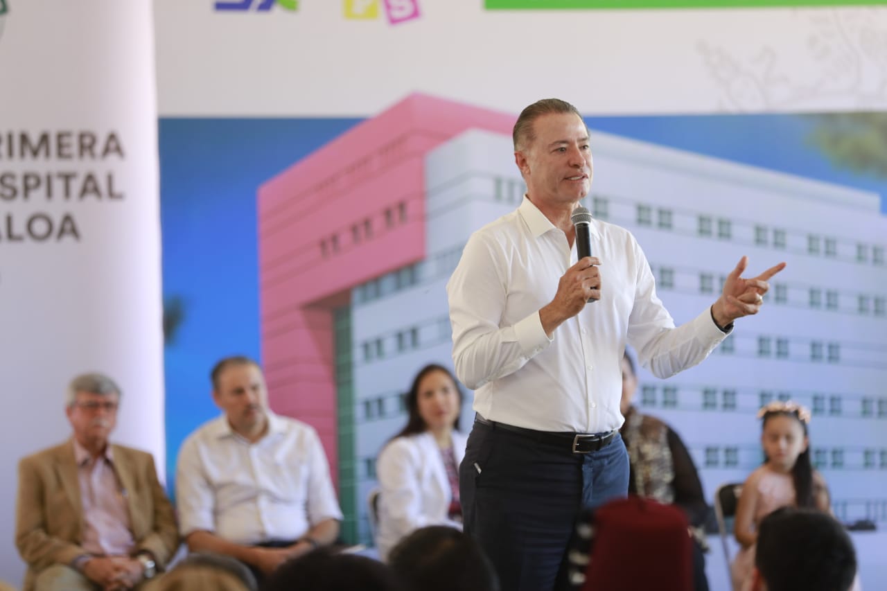 El gobernador de Sinaloa inauguró un nuevo hospital pediátrico en la entidad. (Especial)