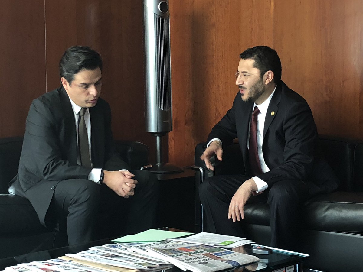 El subsecretario de Gobernación, Zoé Robledo, entregó la iniciativa para eliminar el fuero/Especial.