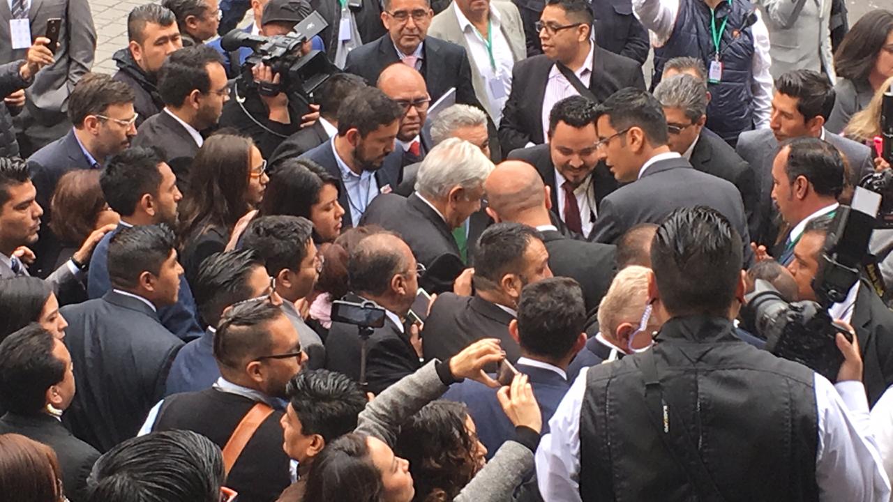 Andrés Manuel López Obrador. Jorge Almazán