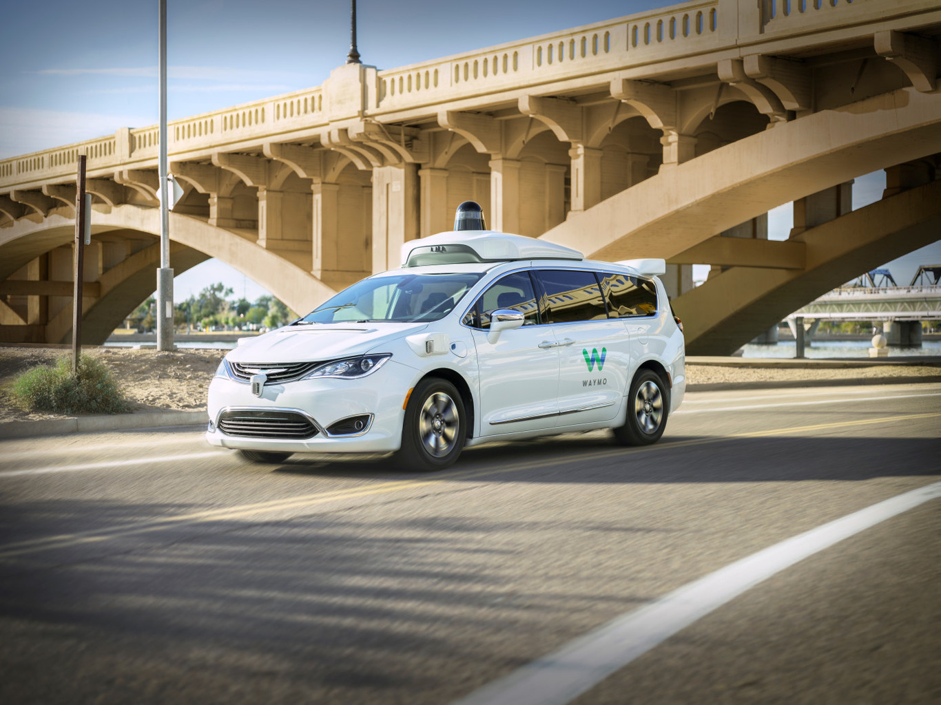 La compañía espera expandir el servicio a otras ciudades próximamente. (Waymo)