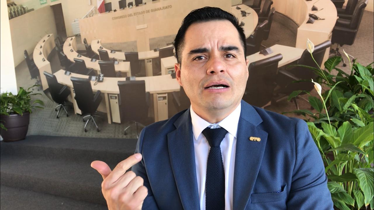 Firman convenio por la inclusión