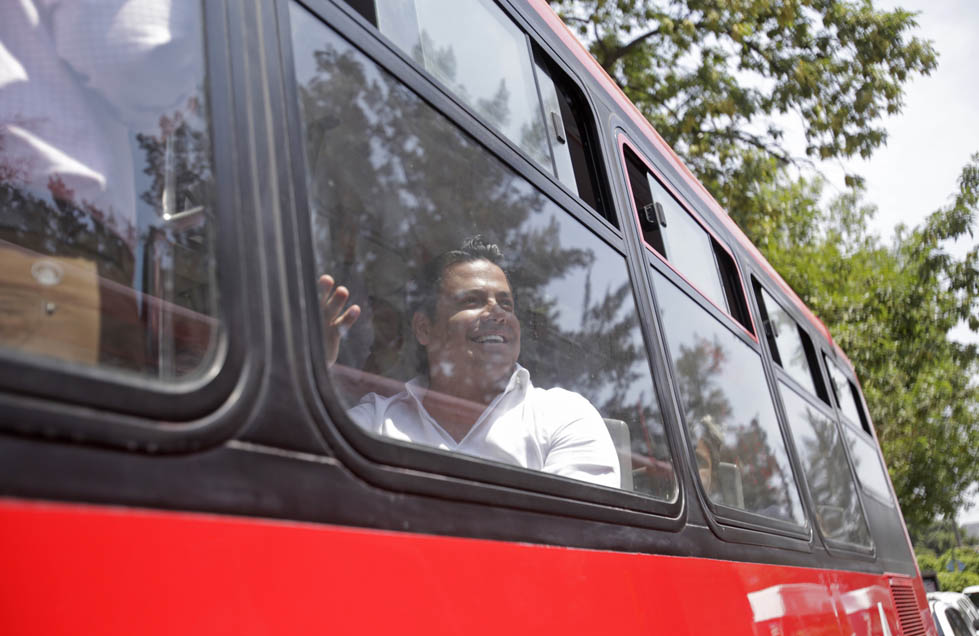 El gobernador Aristóteles Sandoval en el arranque de la Artesanos (Fernando Carranza)