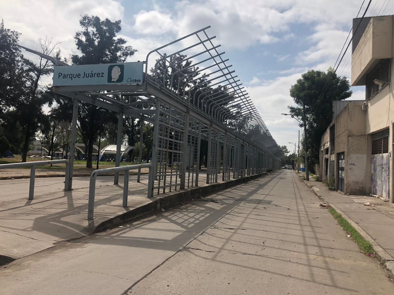 Usan maleantes el Parque Juárez y ex estación del SIT  (Mariana Ramos)
