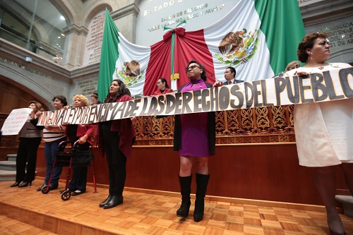 Durante la sesión. (Tania Contreras)