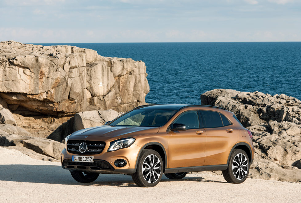 Mercedes Benz GLA 220, te llevará por la ruta de la comodidad con gran potencia.