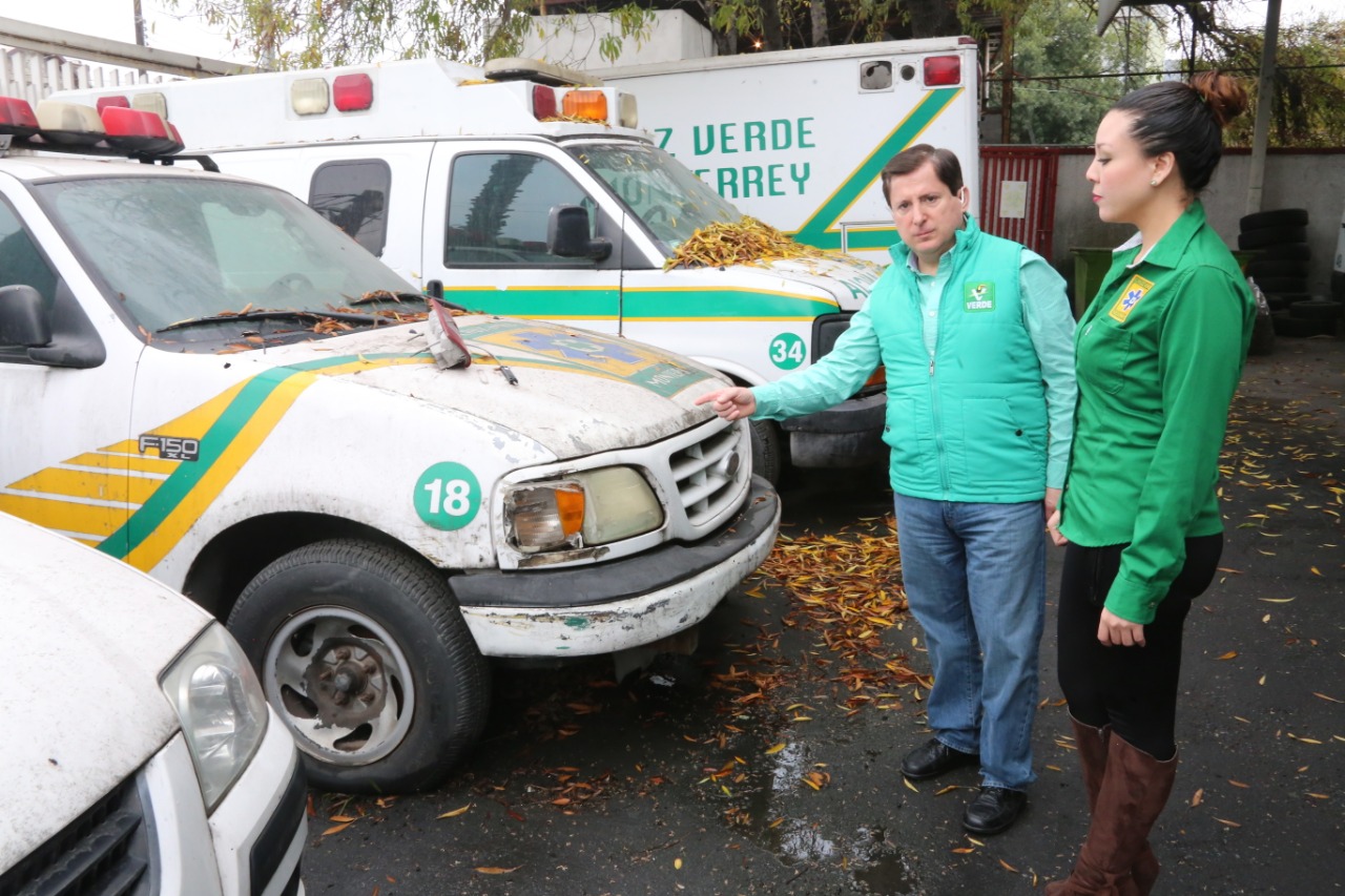 El candidato comentó que si llega a la alcaldía, adquirirá 10 ambulancias. Foto: Leonel Rocha.