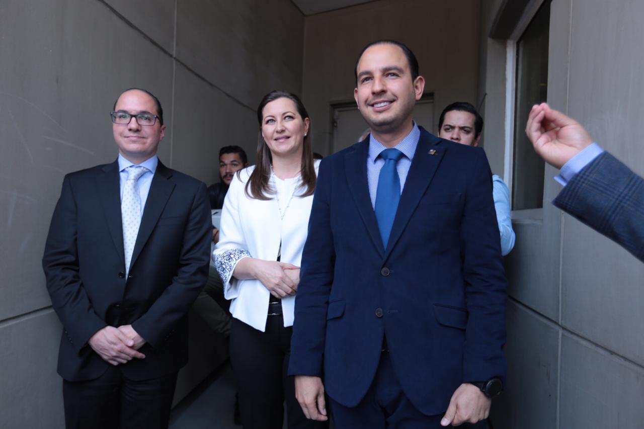 Eduardo Aguilar, Marko Cortés y Martha Erika Alonso al salir del TEPJF (Jesús Quintanar)
