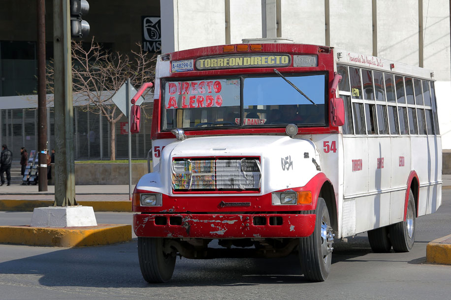 Los modelos tendrán que renovarse o adaptarse  al servicio que funcione con el Metrobús Laguna. (Notivox Digital)