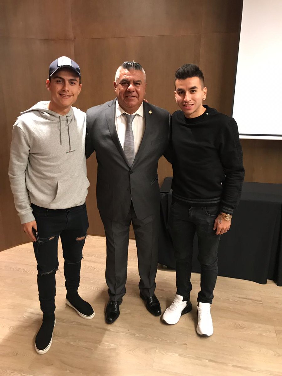 Chiqui Tapia, con Dybala y Correa (@tapiachiqui)