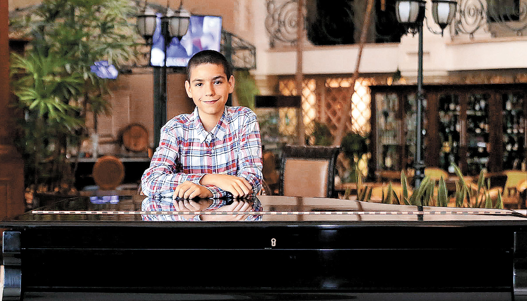 Planea continuar su programa Inténtalo sin rendirte, que fomenta la música, la cultura y el arte entre niños y jóvenes. (Saúl González)