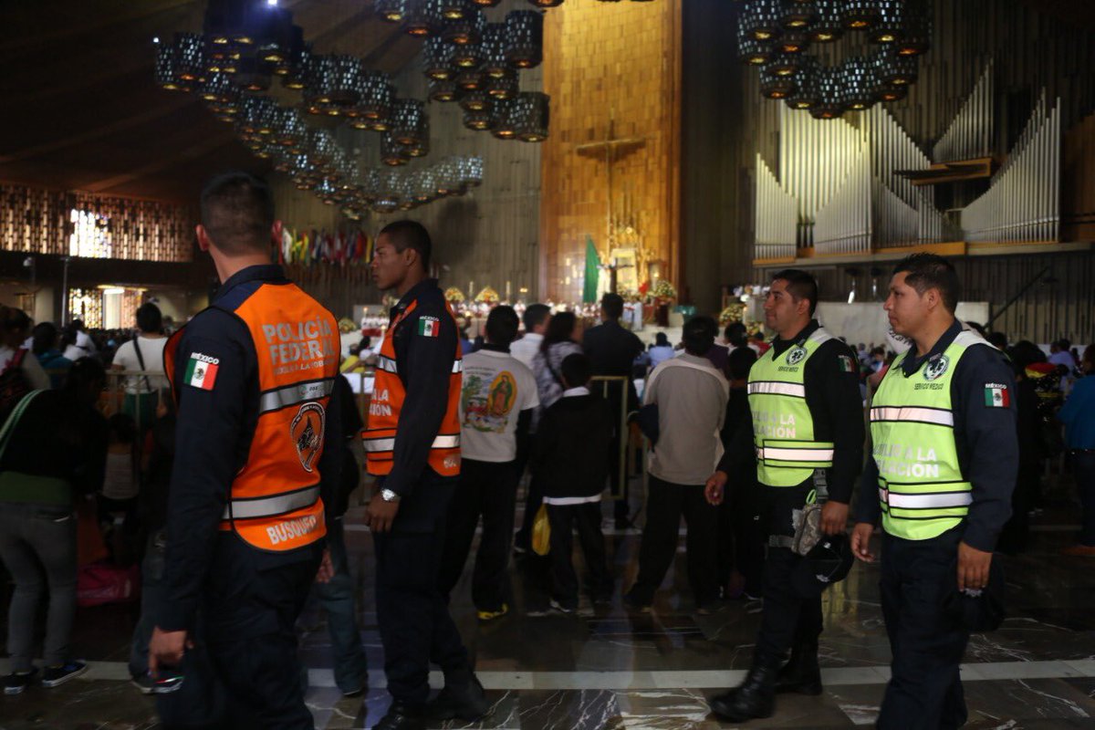 El operativo “Basílica” 2018 concluirá hasta que los feligreses abandonen el recinto (@SSPCMexico)