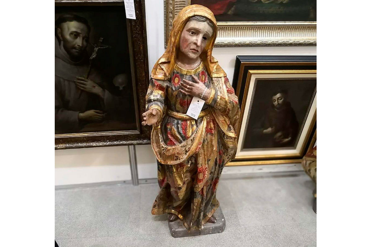 Una de las piezas de arte sacro recuperadas. (EFE)