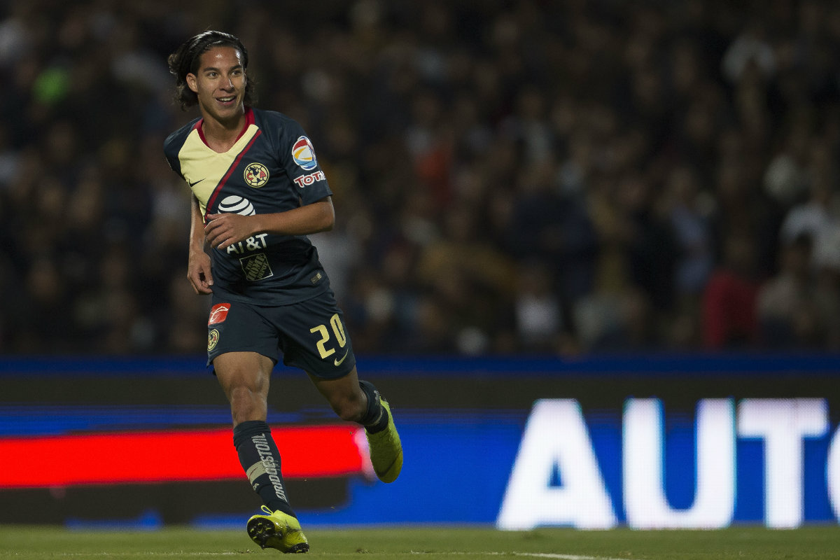 Diego Lainez se perfila como el presente y futuro de Club América (Mexsport)