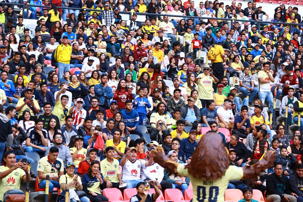 Gran entrada en el Azteca para la Final de la Liga MX Femenil (Imago7)