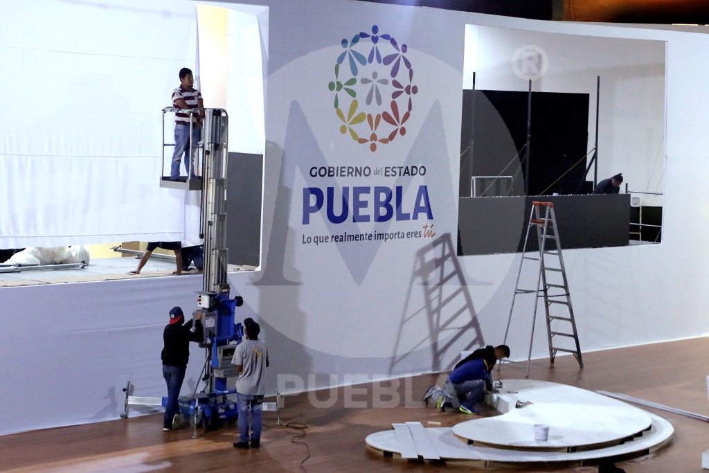 La imagen institucional que será utilizada por Martha Erika Alonso durante su administración fue revelada tras los preparativos de su toma de protesta