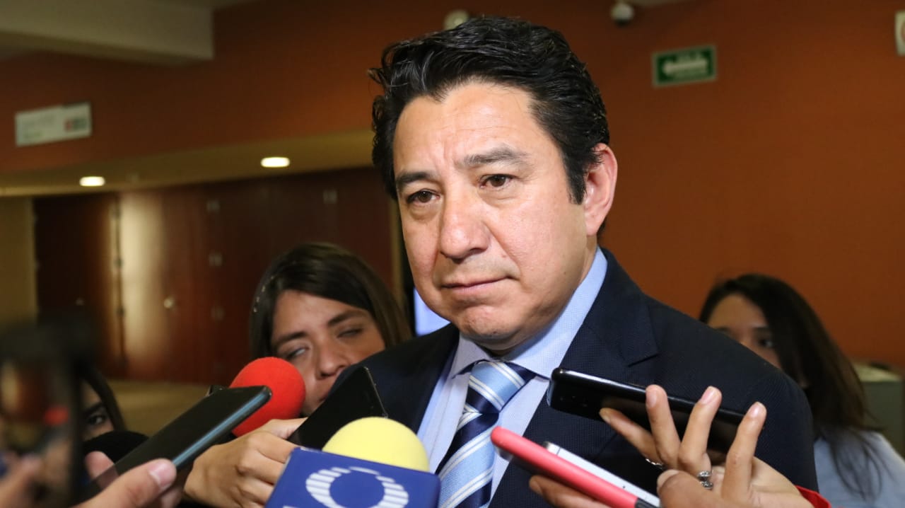 René Solano Mesa (Dany Béjar)