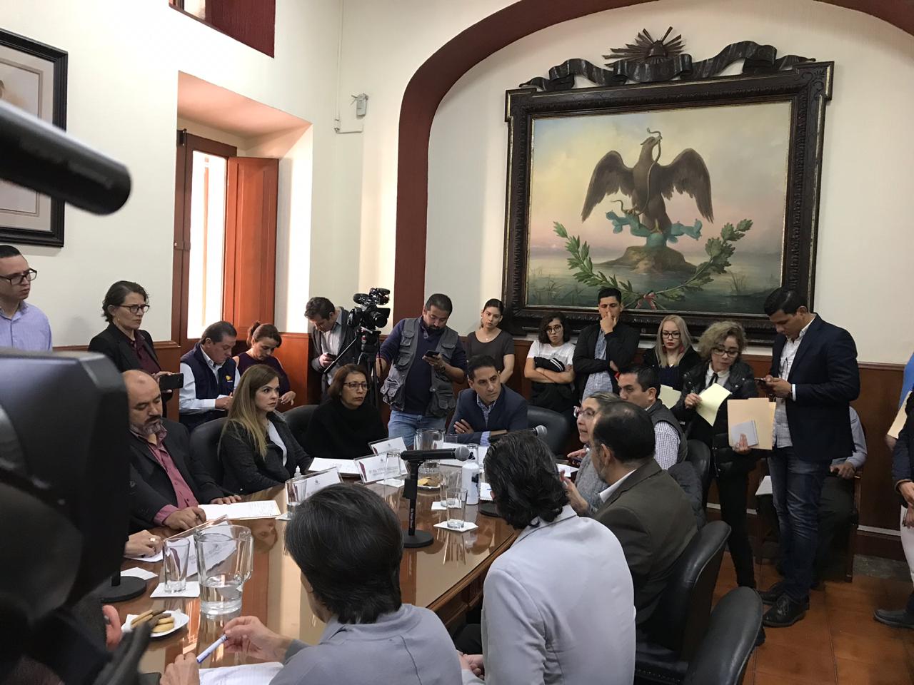En la reunión participaron Por amor a Ellas, Tómala, Observatorio Permanente del Sistema Anticorrupción y Observatorio Legislativo del ITESO. (Elsa Ma