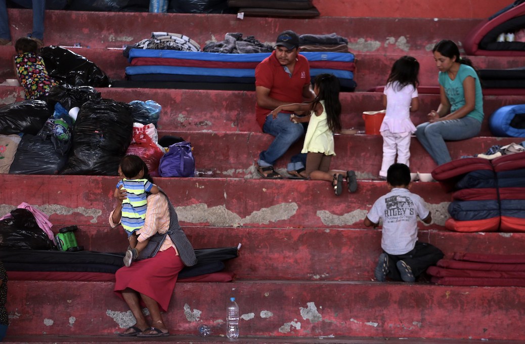 Los desplazados señalaron que quieren regresar a sus comunidades, pero temen ser atacados. (Archivo)