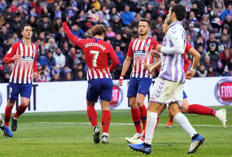 Griezmann marcó doblete en la victoria de 3-2 del Atlético de Madrid (EFE)