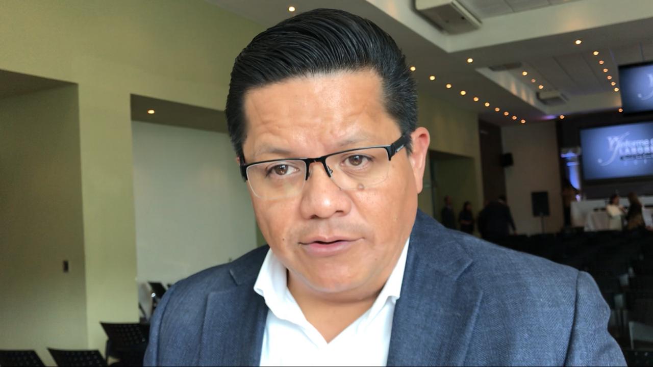 Rolando Alcántar Rojas (Carlos Olvera)