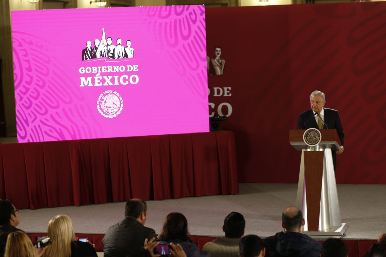 Andrés Manuel López Obrador durante su conferencia matutina en Palacio Nacional (Héctor Téllez)