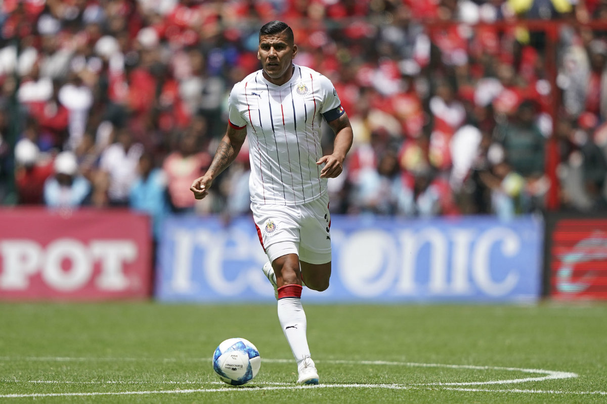 Carlos Salcido deja a Chivas (Imago7)