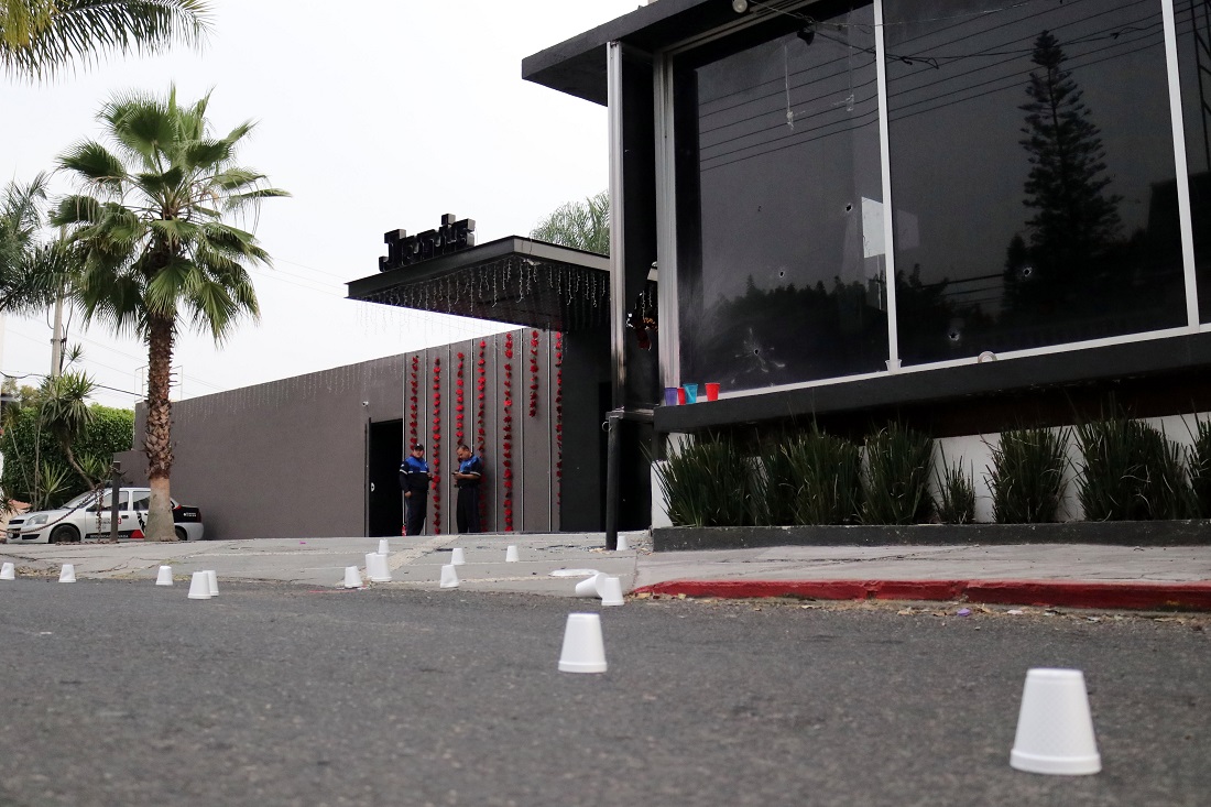 En el lugar se localizaron al menos 20 casquillos. (Cuartoscuro)