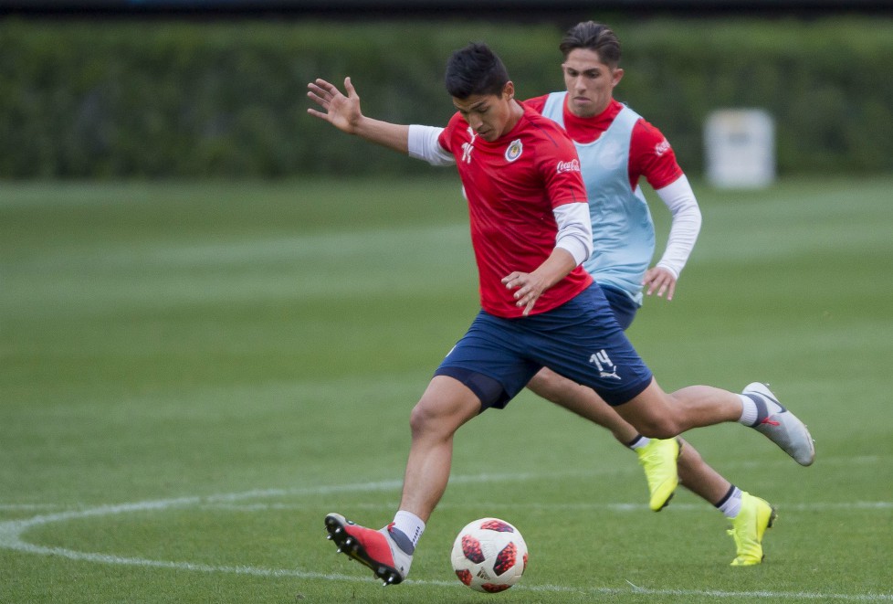 Ángel Zaldívar está a un paso de ir al conjunto de Diego Alonso. (Mexsport)
