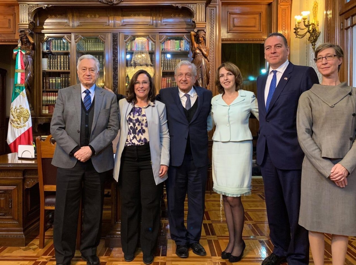 Andrés Manuel López Obrador se reúne con canadiense Hydro-Québec