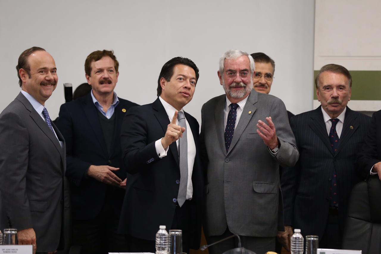 Enrique Graue se reúne con Jaime Vals, Mario Delgado y diputados para discutir sobre el Presupuesto para educación 2018. Nelly Salas
